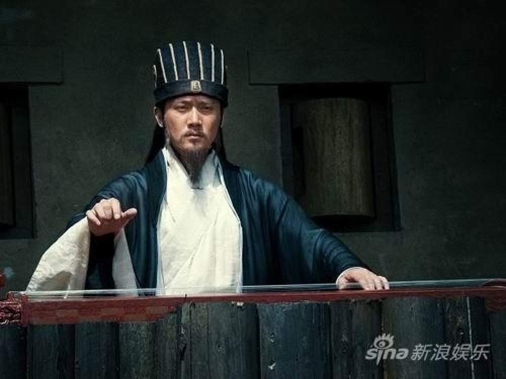 Bàn về bài Khổng Minh Tọa Lầu