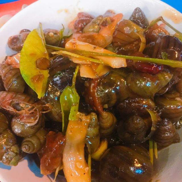 Ốc xào me