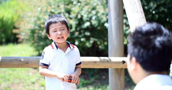 Cấm trẻ làm 13 điều này, cha mẹ đang âm thầm hủy hoại tương lai c