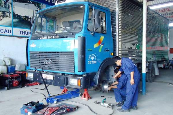 Dấu hiệu cần sửa chữa xe tải