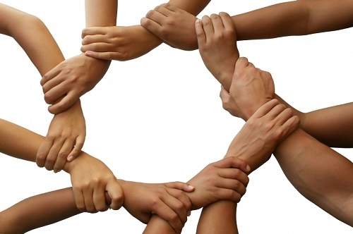 Cảm nghĩ về câu ca dao “Nhiễu điều phủ lấy giá gương .........