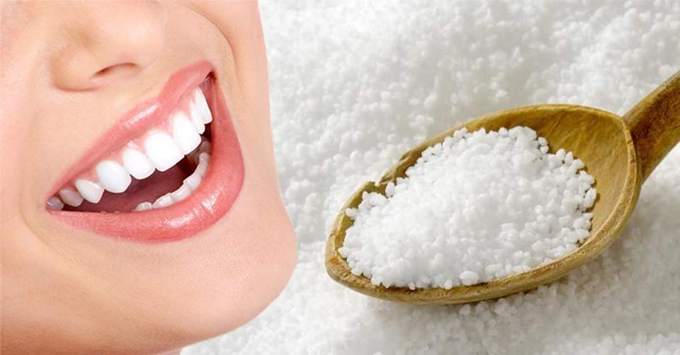 Làm trắng răng từ nguyên liệu tự nhiên