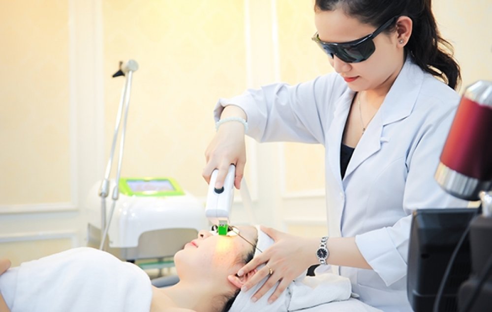 Laser trị liệu