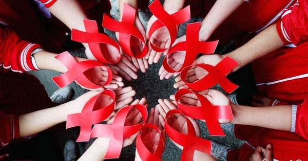 M1 Ptích tphẩm Thông điệp nhân ngày thế giới phòng chống AIDS